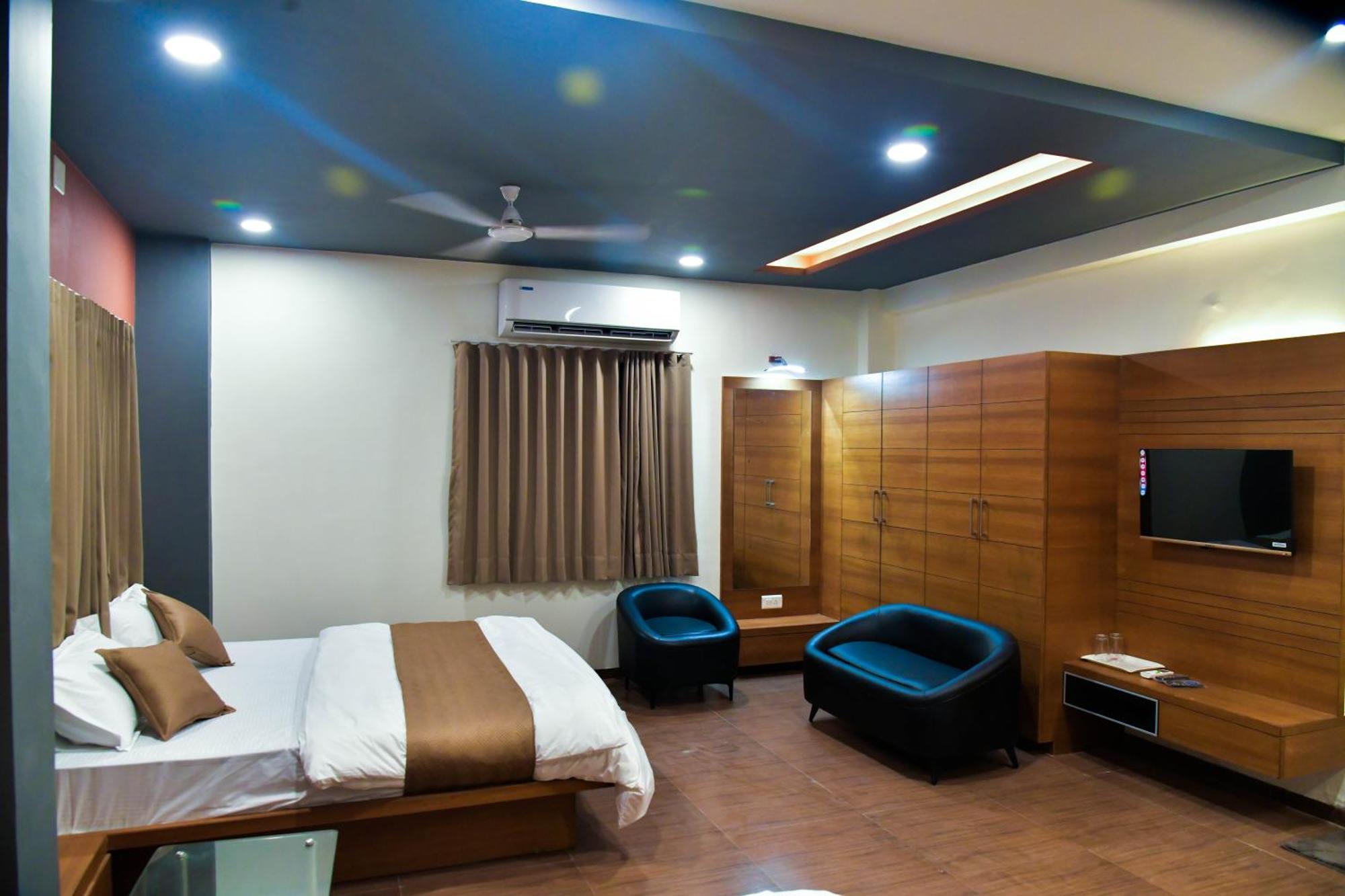 Hotel Ashooka Inn Gandhinagar Kültér fotó