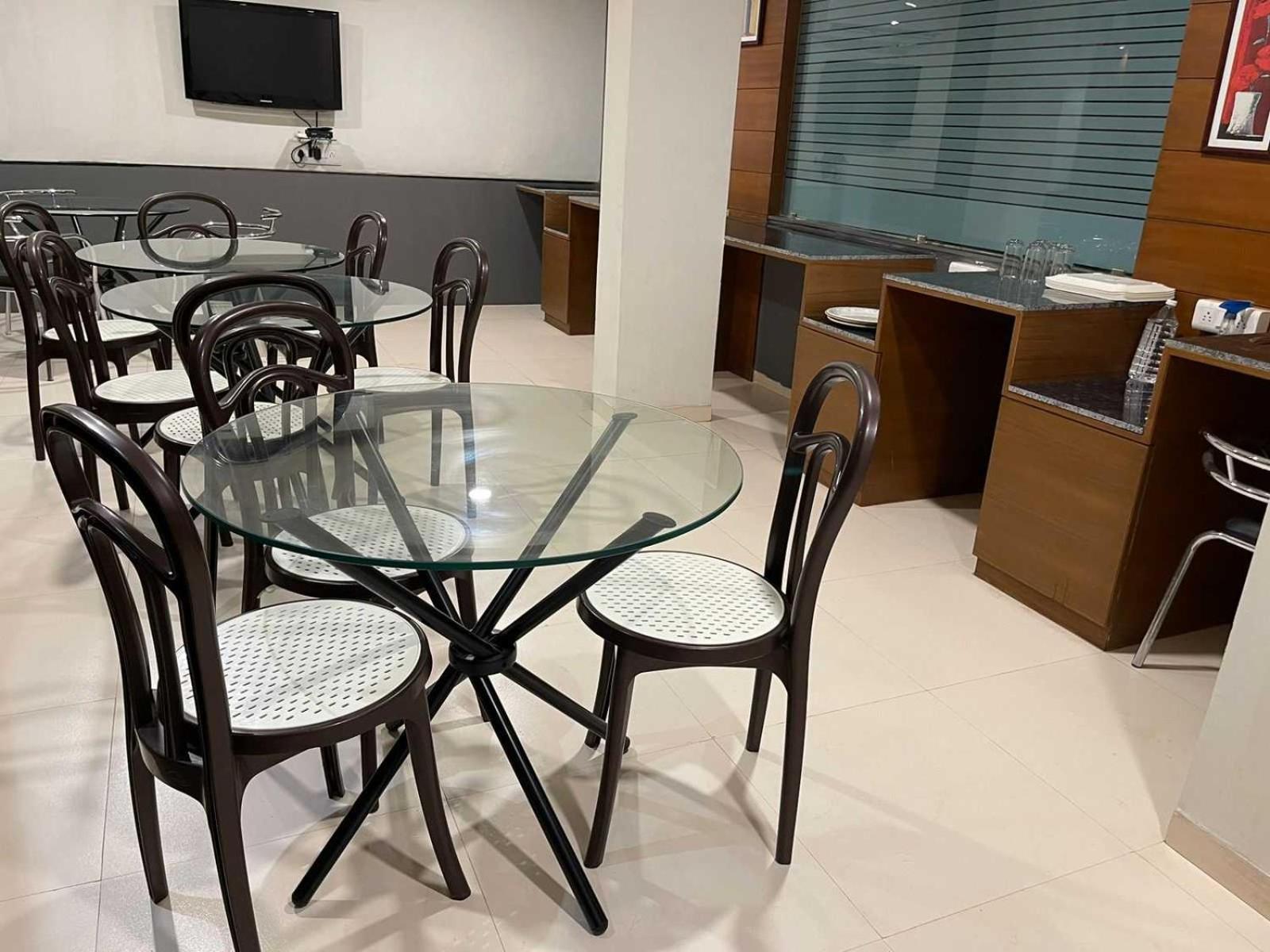 Hotel Ashooka Inn Gandhinagar Kültér fotó